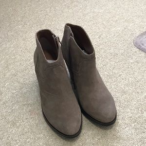 Lucky Brand Ellet Ankle Boots